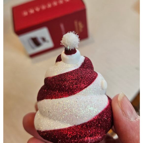 Hallmark Keepsake "Crappy Christmas" Musical ornament 2021"Jingle Bells" Battery - Picture 4 of 9